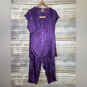 URU Purple Satin Silk V-Neck Sleep Set - Women's Two-Piece Loungewear L